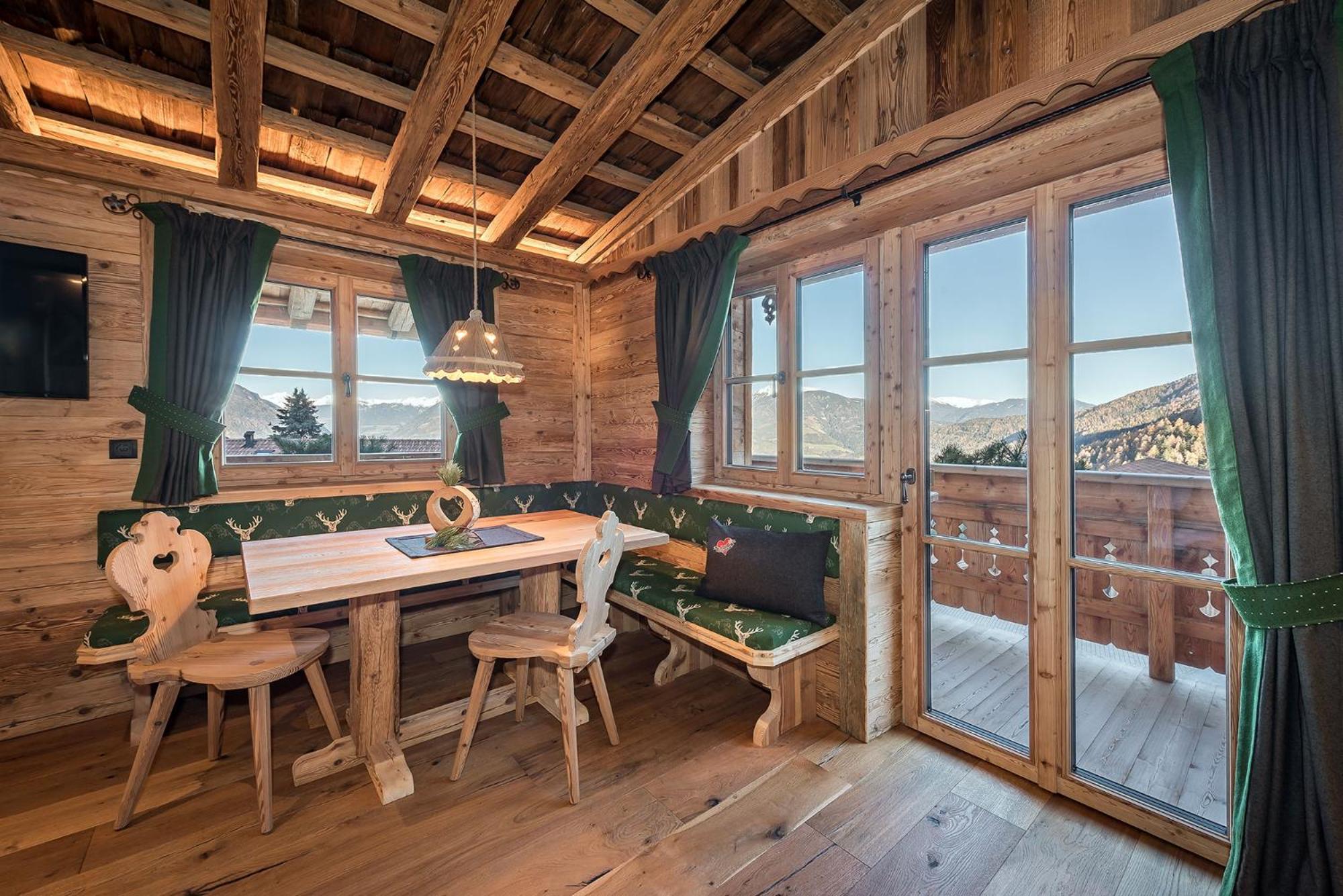 Chalets Almdorf Haidenberg Bruneck Rum bild